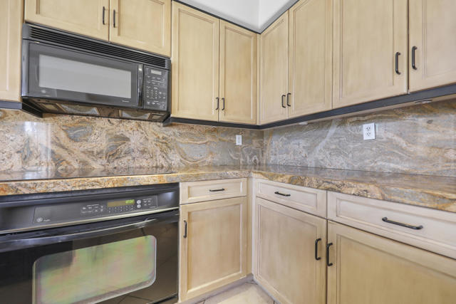 MLS #219133475DA image #7