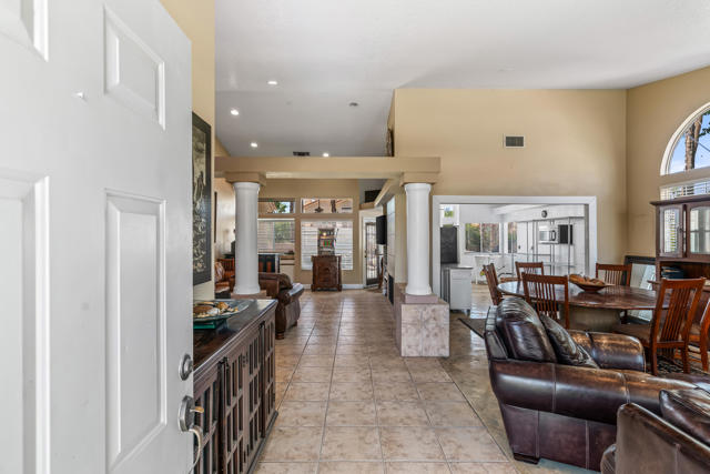 MLS #219134127DA image #2