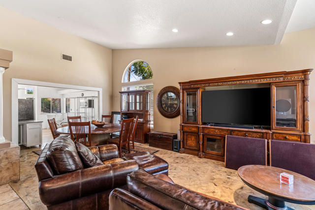 MLS #219134127DA image #3