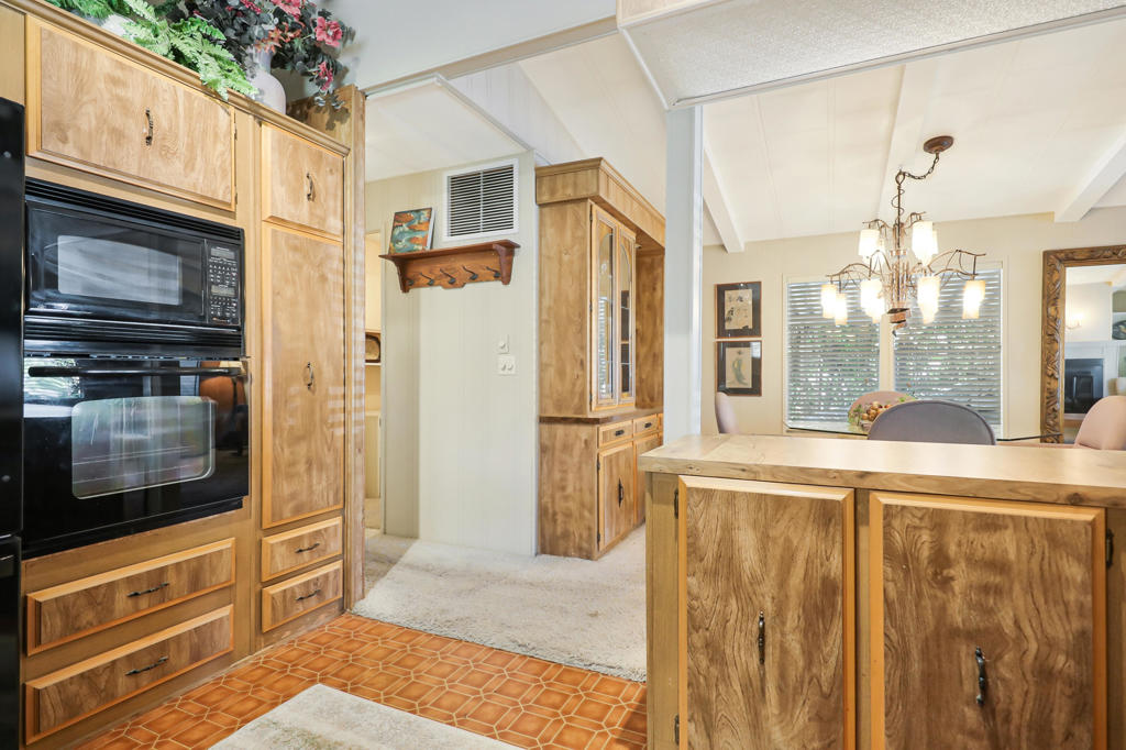 MLS #219135637DA image #13