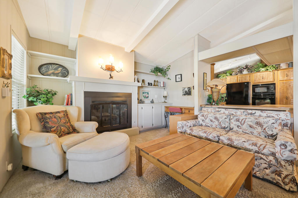 MLS #219135637DA image #6