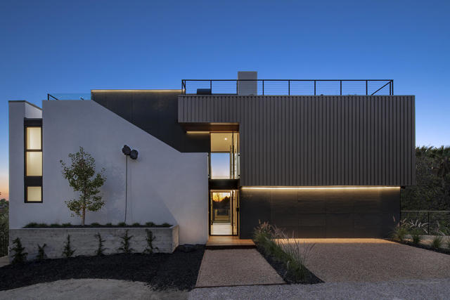 MLS #219136070DA image #1