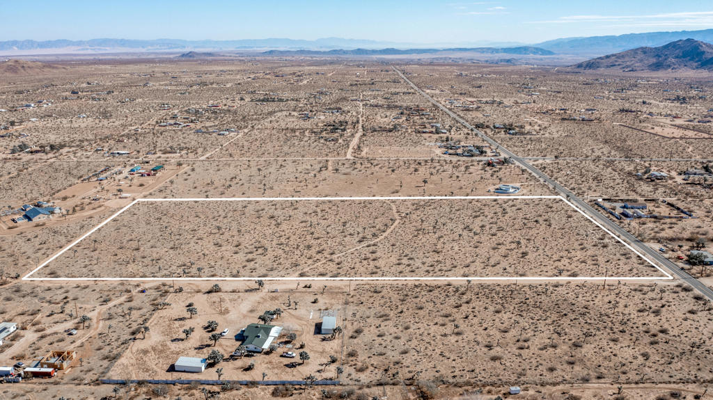 MLS #219136233DA image #3