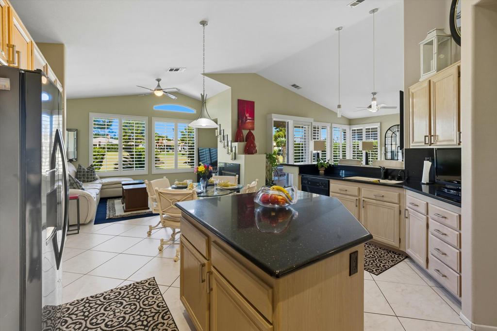 MLS #219136306DA image #10