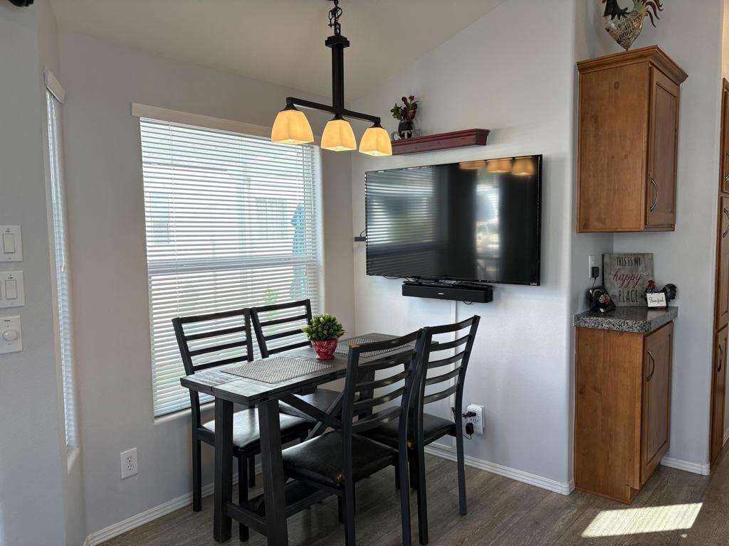 MLS #219136435DA image #3