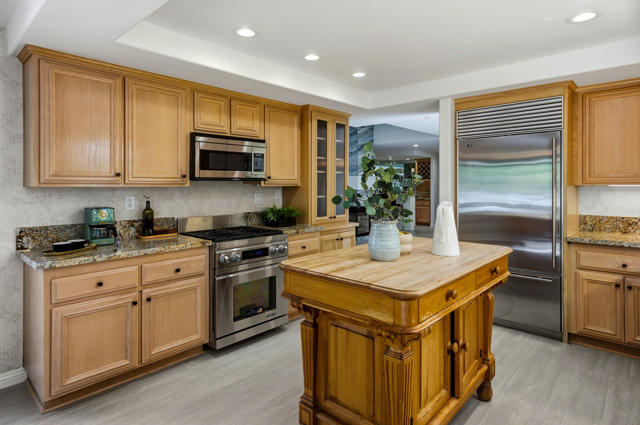 MLS #219137193DA image #14