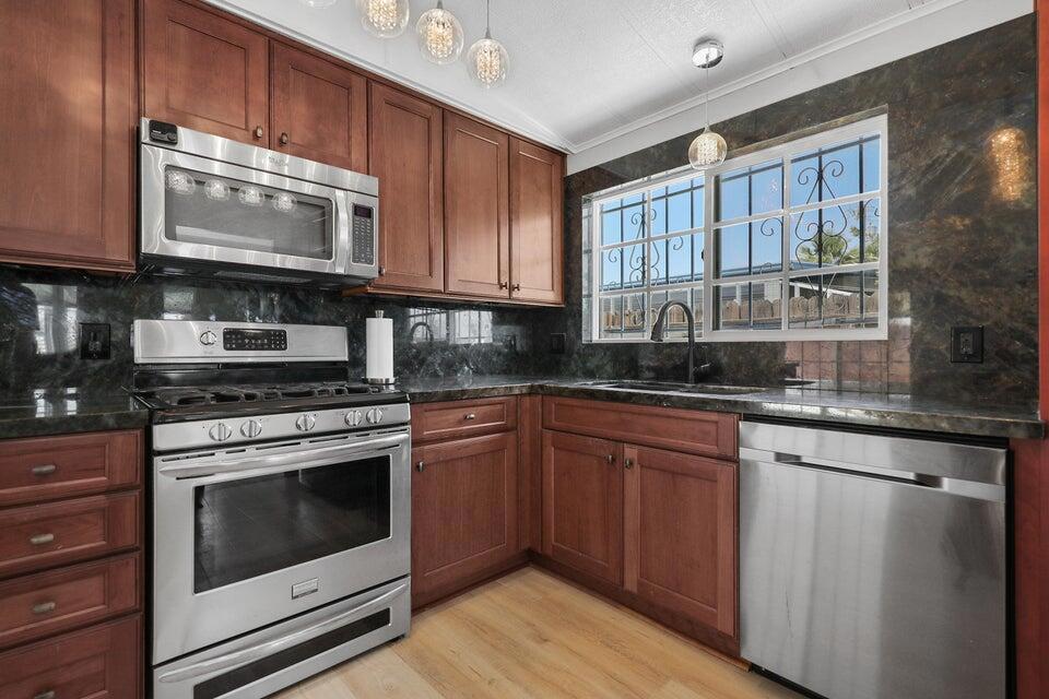 MLS #219137691DA image #9