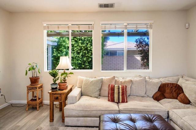 MLS #219138313DA image #10