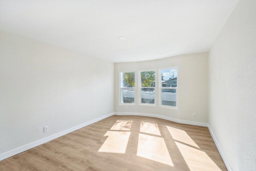 MLS #219138546PS image #24