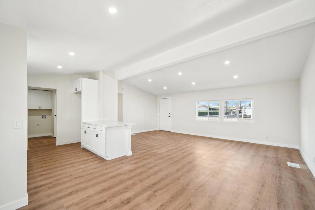 MLS #219138546PS image #9