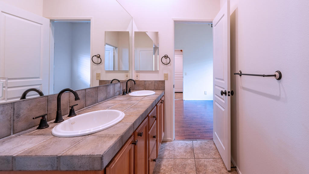 MLS #219138750DA image #27