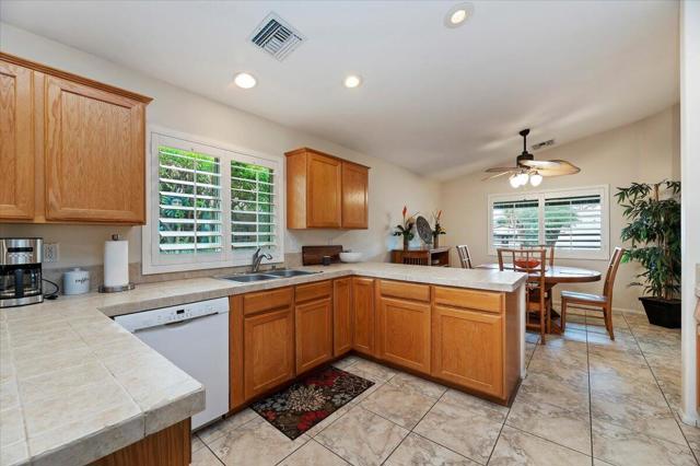 MLS #219139200DA image #8