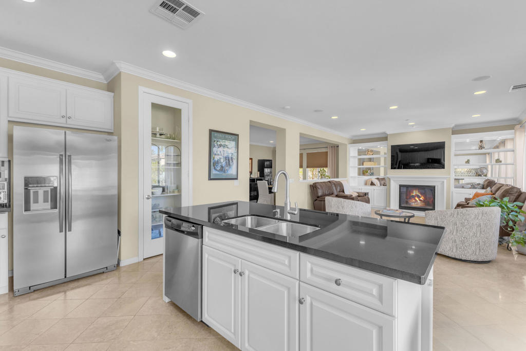 MLS #219139937DA image #4