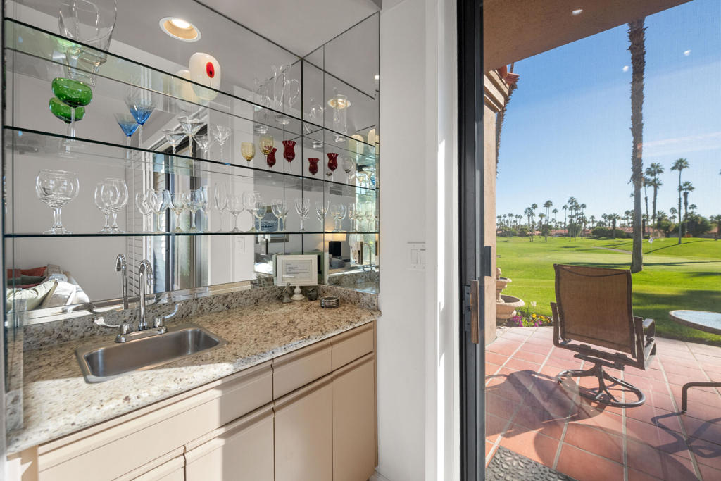 MLS #219140135DA image #10