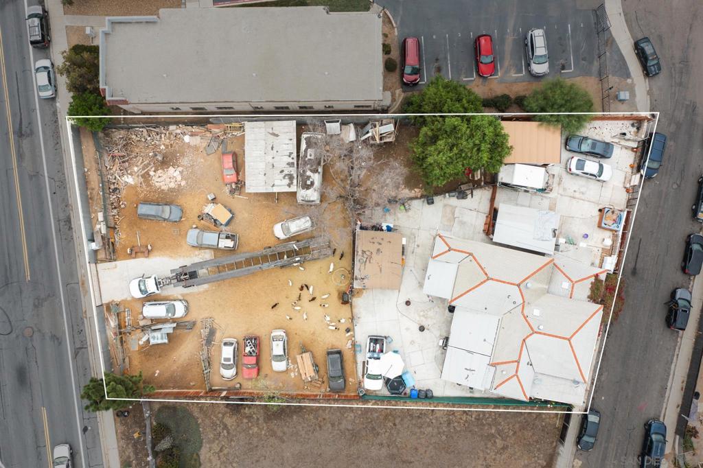 MLS #220025396SD image #5