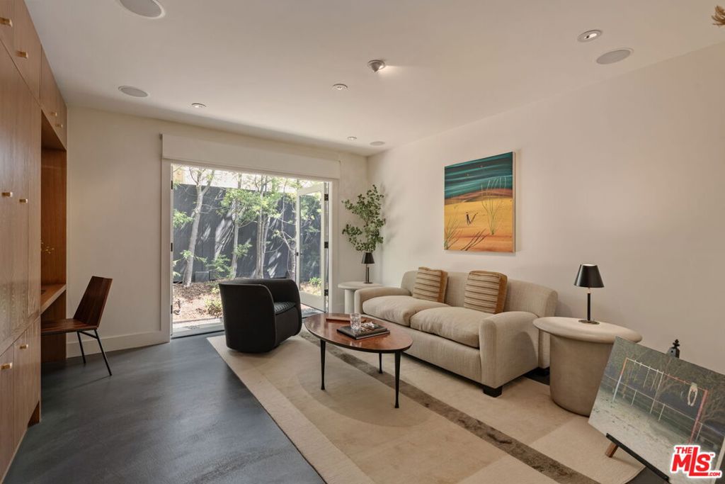 MLS #22145347 image #22