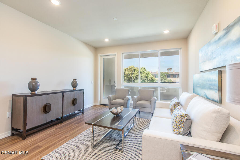 MLS #224003858 image #1