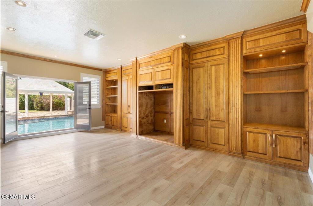 MLS #225002894 image #37