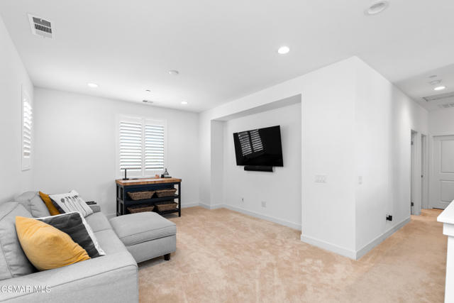 MLS #225003645 image #24