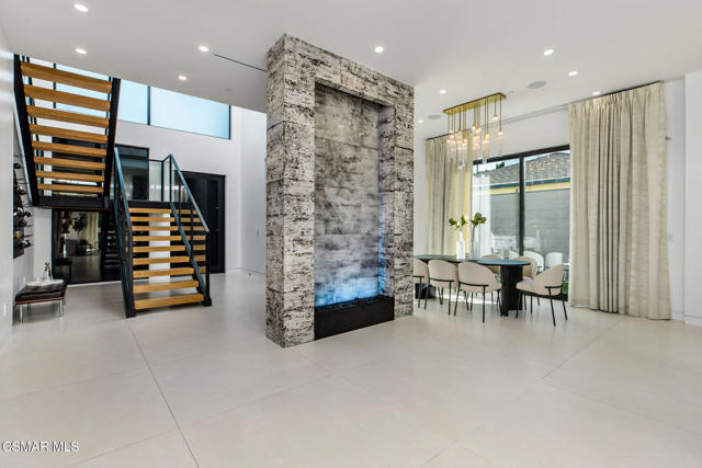 MLS #225003771 image #14