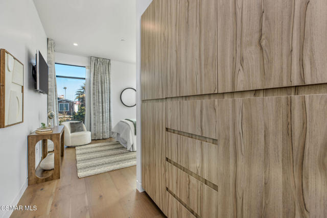 MLS #225003771 image #34