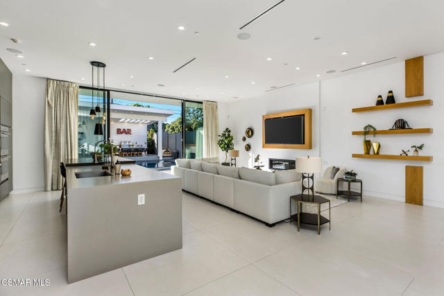 MLS #225003771 image #6