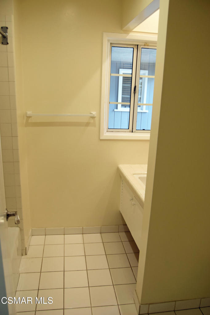 MLS #225003872 image #14