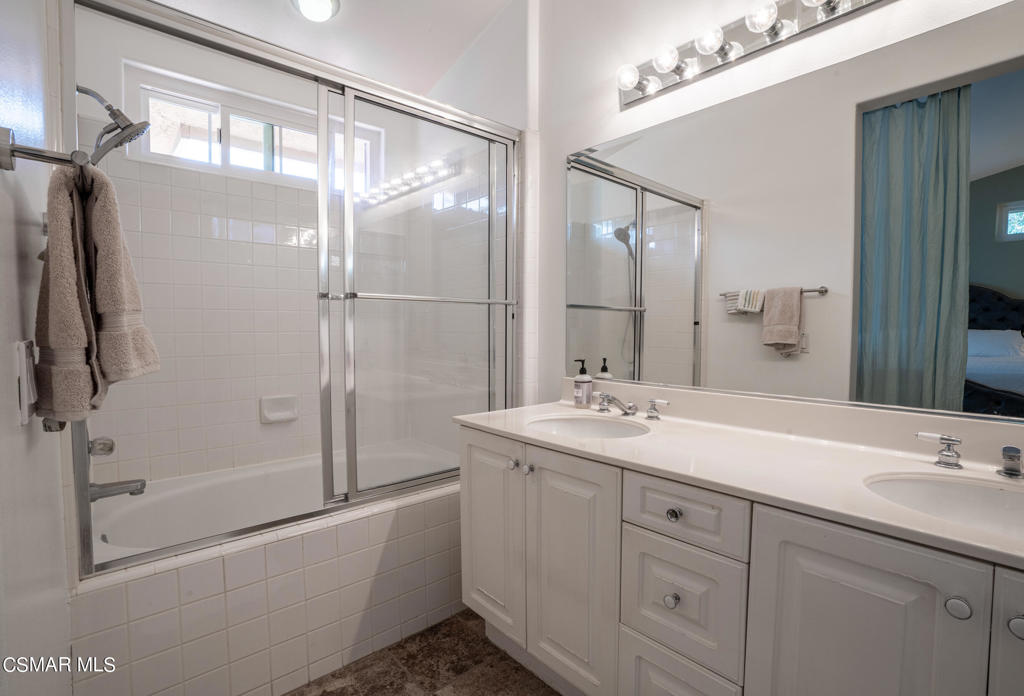 MLS #225004795 image #5