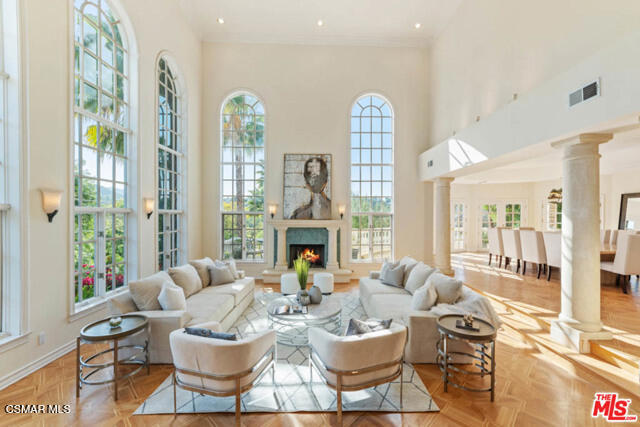 MLS #225005966 image #0