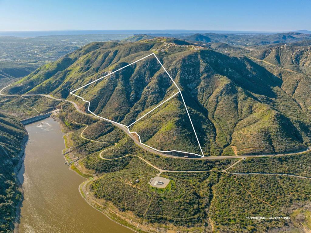 MLS #230002746SD image #5