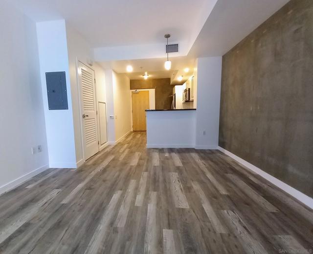 MLS #230008460SD image #3