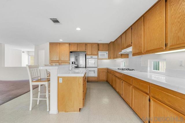 MLS #230024174SD image #17