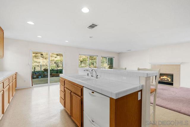 MLS #230024174SD image #19