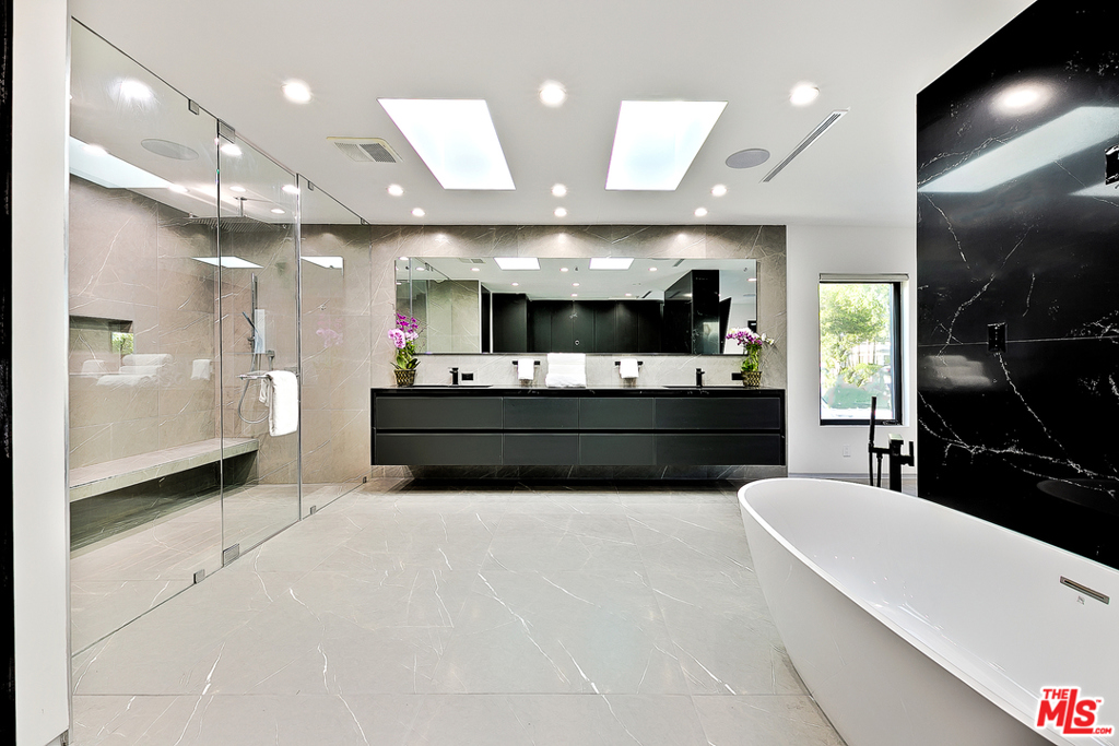 MLS #23336993 image #21