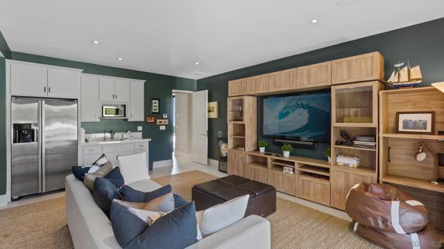 MLS #240006858SD image #16