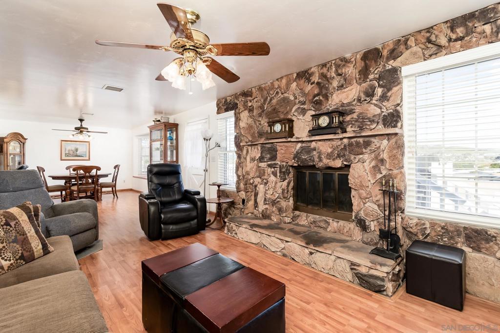 MLS #240010892SD image #4