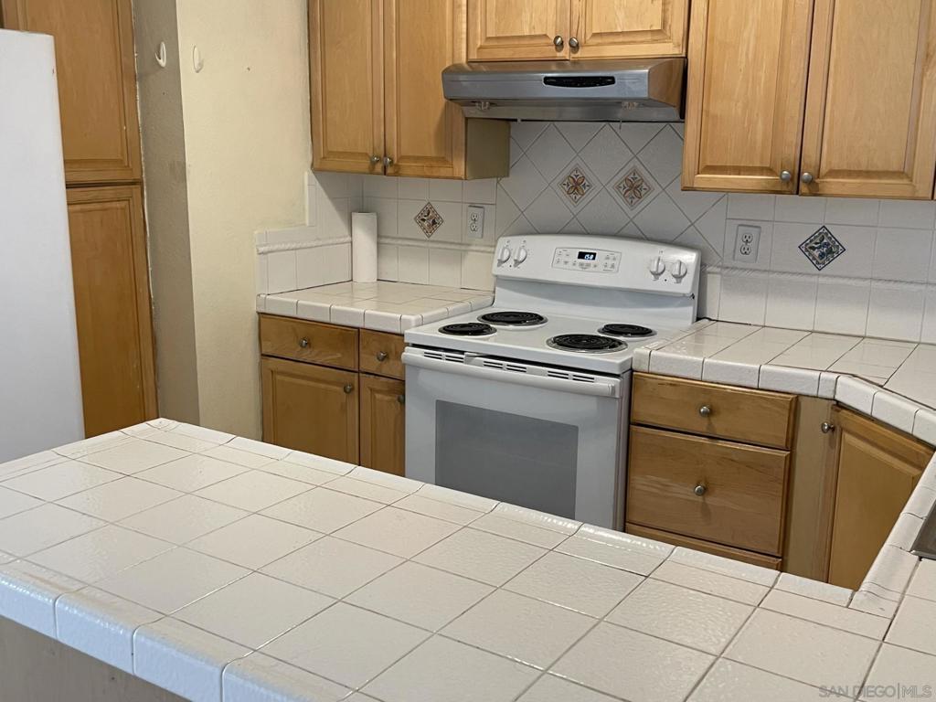 MLS #240018409SD image #5