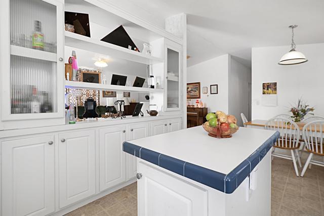 MLS #240026910SD image #10
