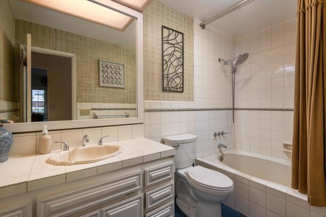 MLS #250000738SD image #32