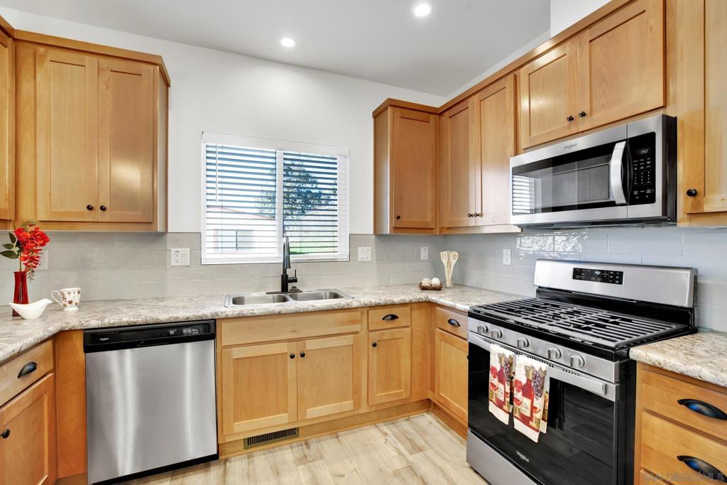 MLS #250016901SD image #11