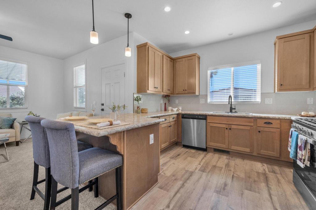 MLS #250016901SD image #5