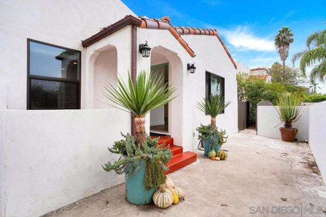 MLS #250018206SD image #3