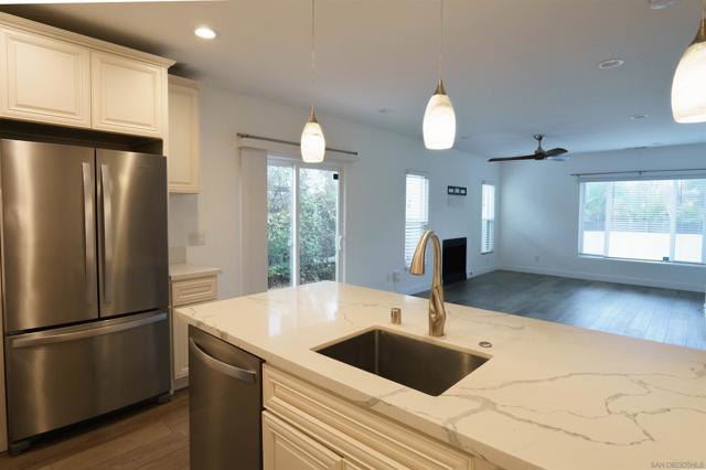 MLS #250018206SD image #4