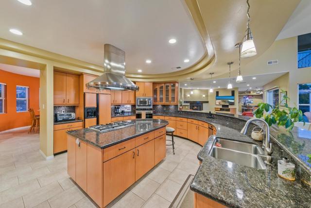 MLS #250020382SD image #30