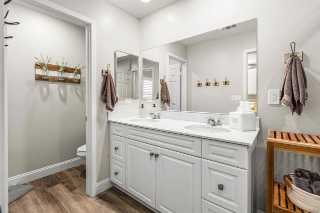 MLS #250021321SD image #14