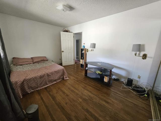 MLS #250021568SD image #2