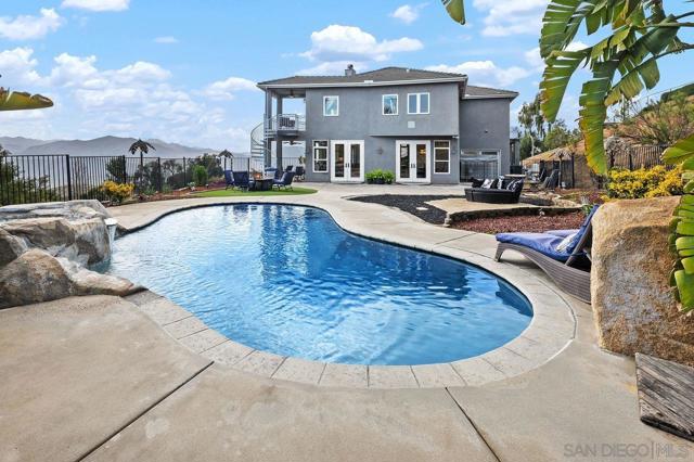 MLS #250021688SD image #3