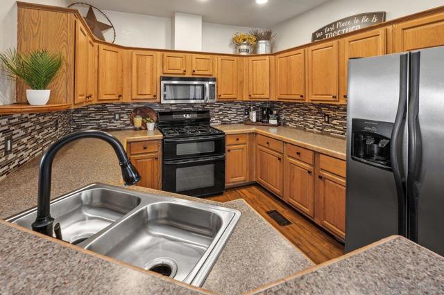 MLS #250021688SD image #36