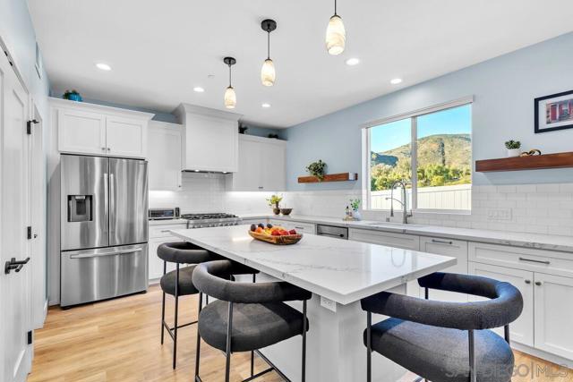 MLS #250022423SD image #10