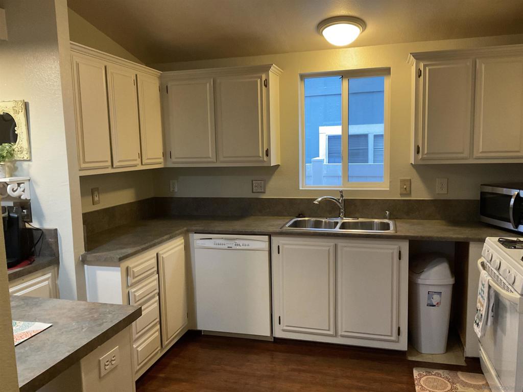 MLS #250022843SD image #2